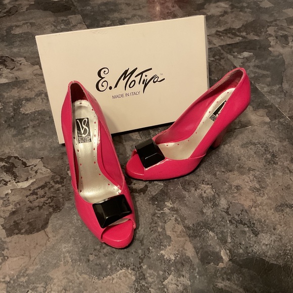 Dress Shoes - Picture 1 of 1